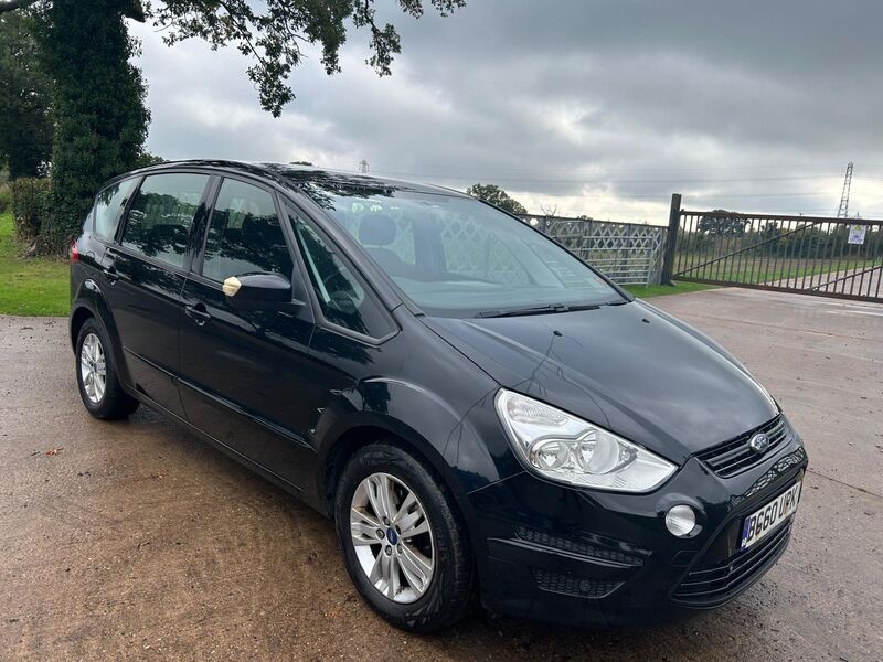 View FORD S-MAX 2.0 TDCi Zetec Euro 5 5dr