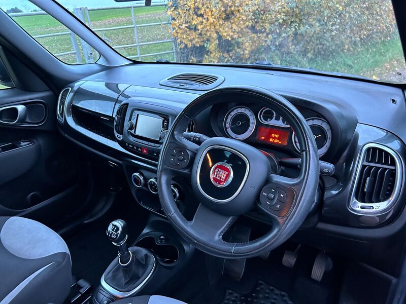 View FIAT 500L 1.4 Pop Star Euro 6 5dr