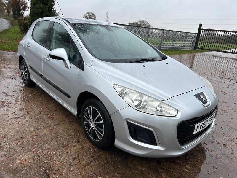 View PEUGEOT 308 1.6 HDi Access Euro 5 5dr