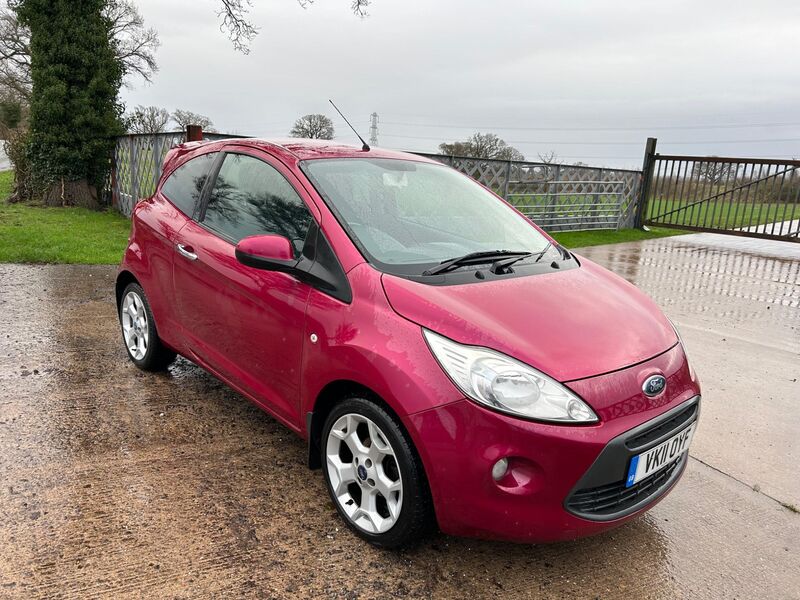 View FORD KA 1.2 Titanium Euro 4 3dr