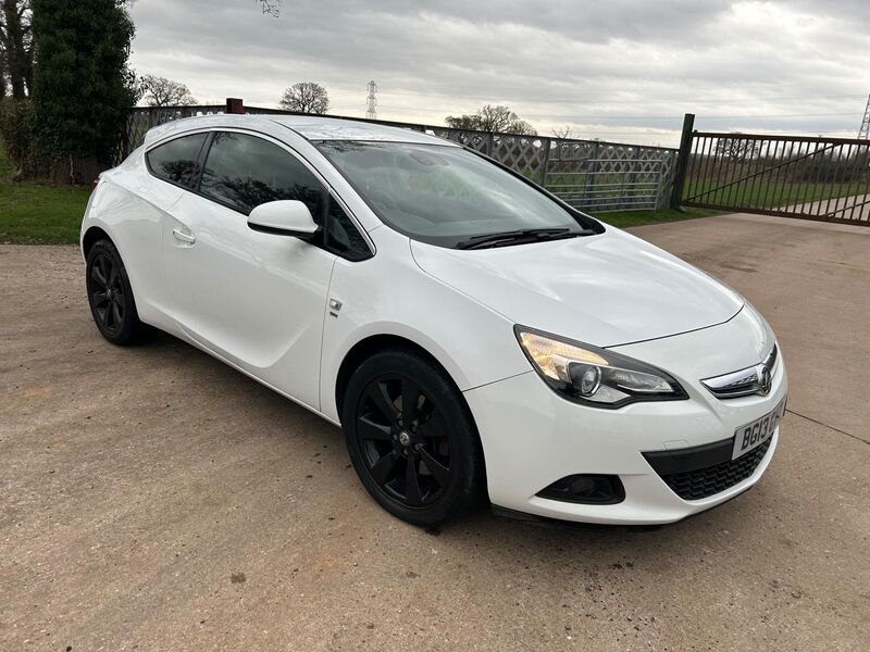 View VAUXHALL ASTRA GTC 1.4T SRi Euro 5 (s/s) 3dr