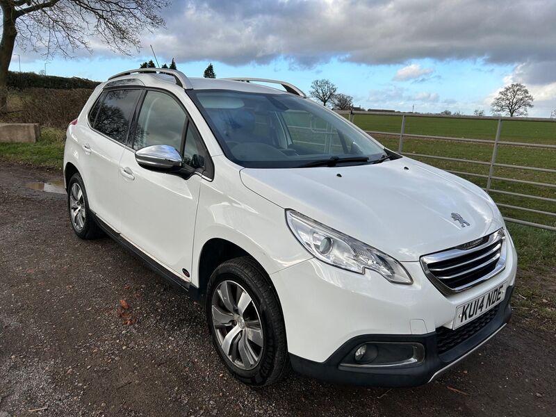 View PEUGEOT 2008 1.2 VTi Allure Euro 5 5dr