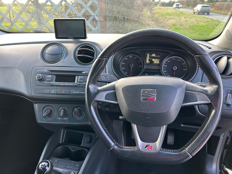 SEAT IBIZA