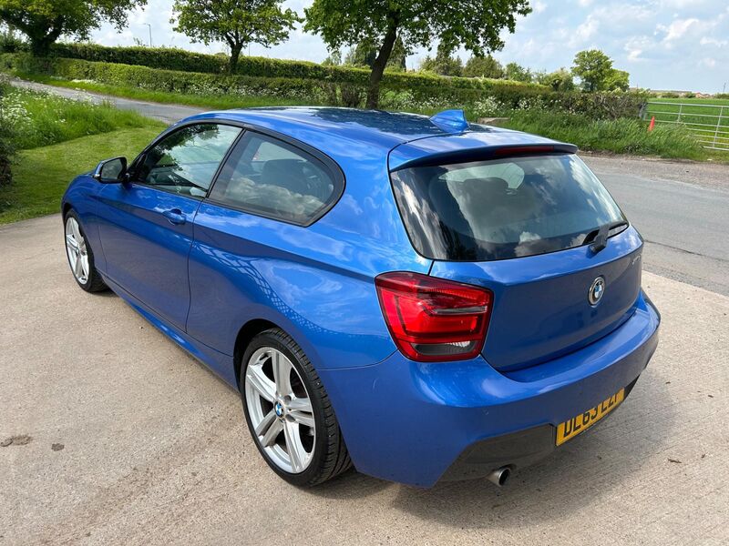 BMW 1 SERIES