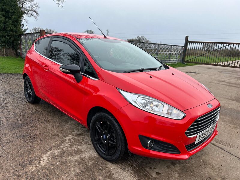 View FORD FIESTA 1.0T EcoBoost Zetec Euro 5 (s/s) 3dr
