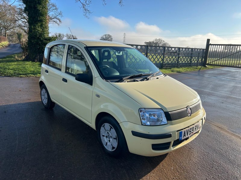 View FIAT PANDA 1.1 ECO Active 5dr