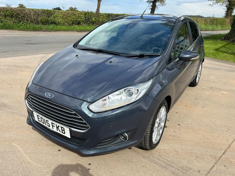 FORD FIESTA