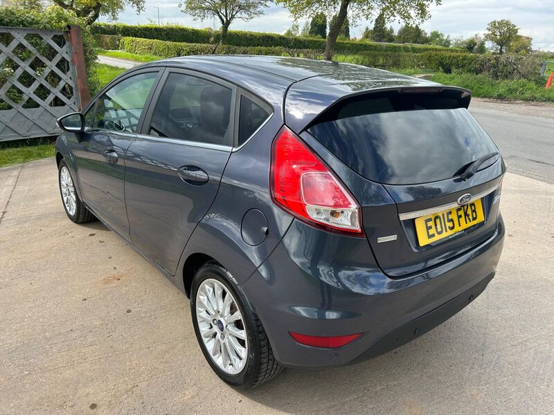 FORD FIESTA