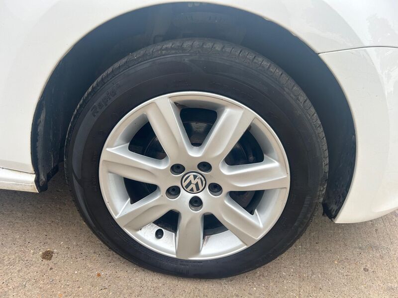 View VOLKSWAGEN POLO 1.2 Match Edition Euro 5 3dr
