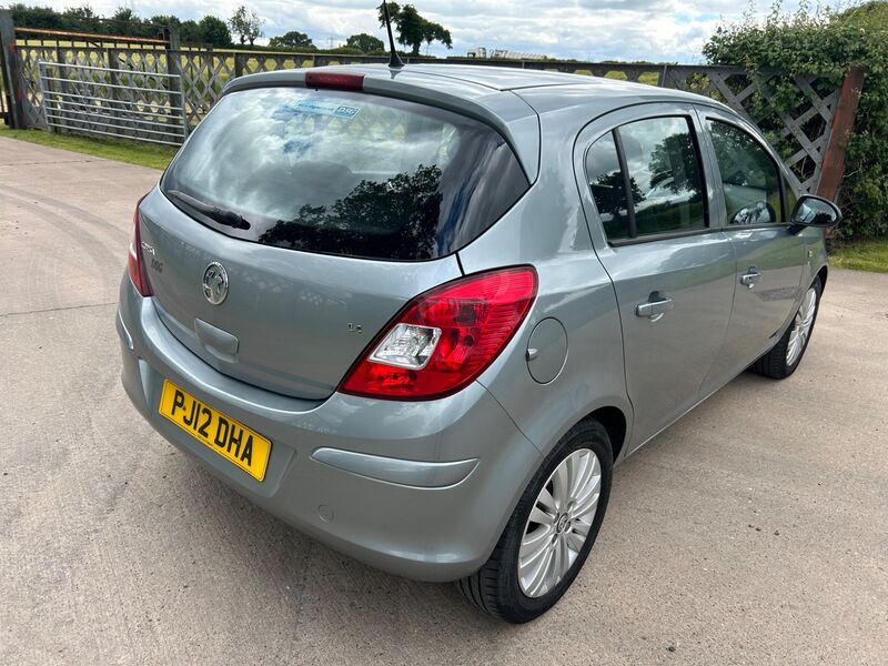 VAUXHALL CORSA