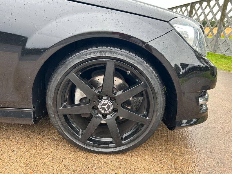 View MERCEDES-BENZ C CLASS 2.1 C250 CDI AMG Sport Edition G-Tronic+ Euro 5 (s/s) 2dr