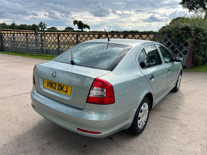 SKODA OCTAVIA