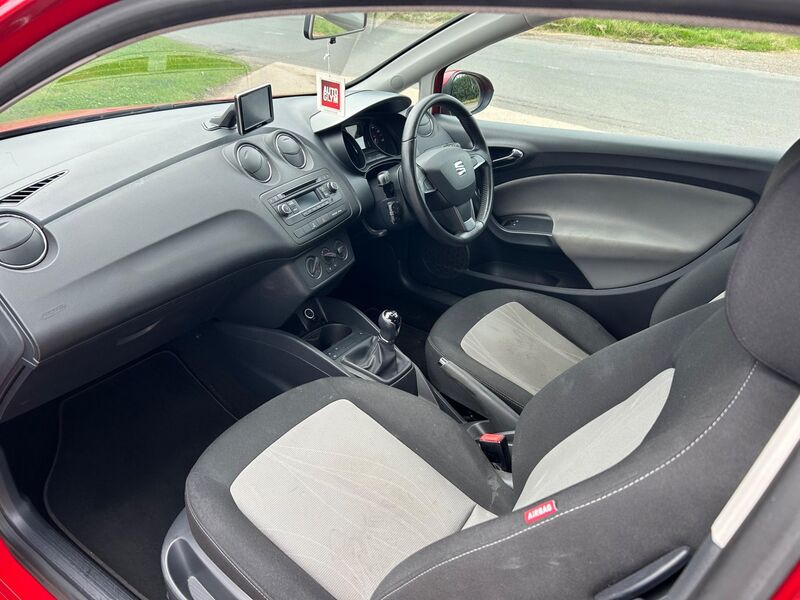 SEAT IBIZA