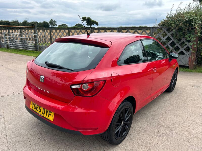 SEAT IBIZA