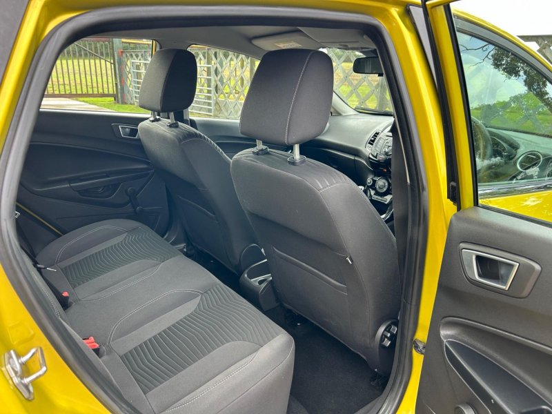 FORD FIESTA