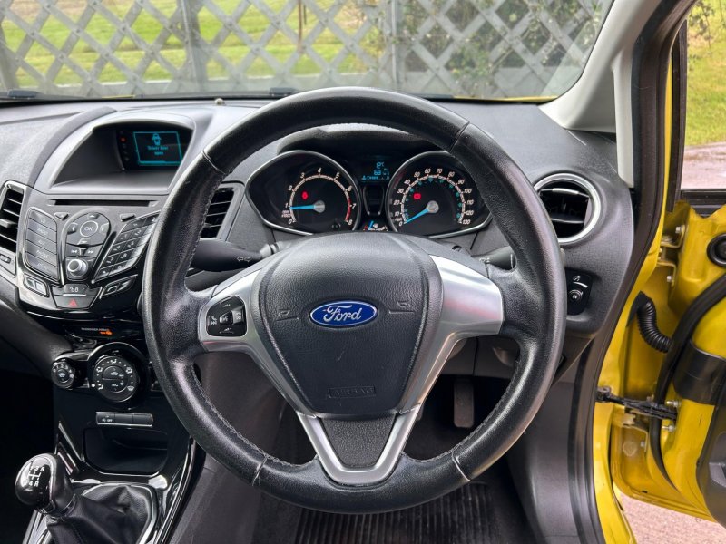 FORD FIESTA