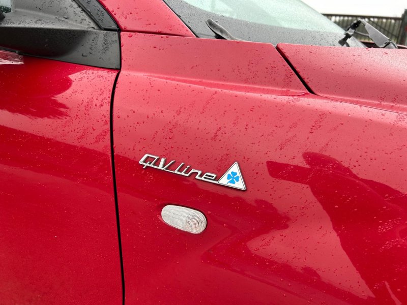 View ALFA ROMEO MITO 875 TB TwinAir QV Line Euro 6 (s/s) 3dr