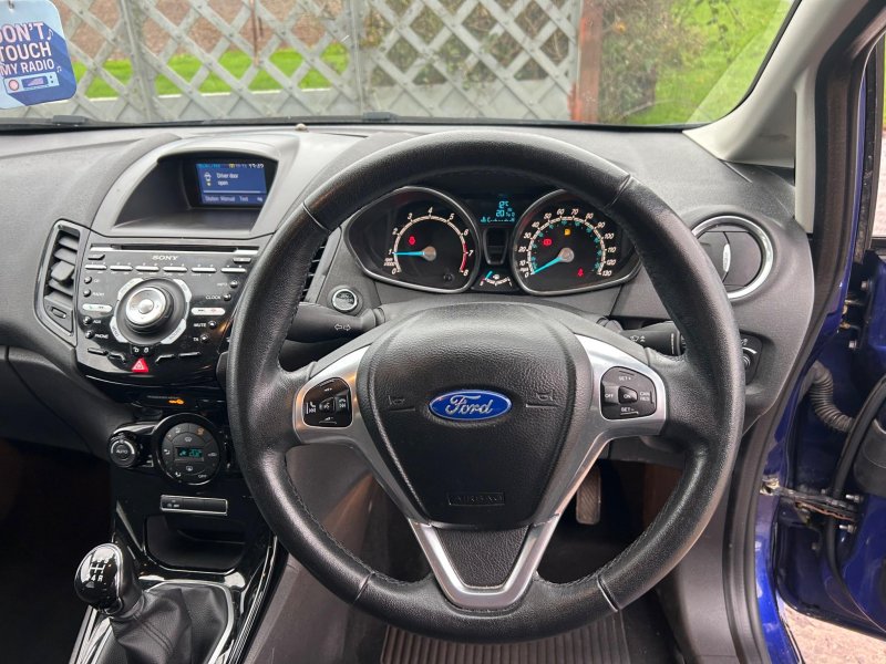 FORD FIESTA
