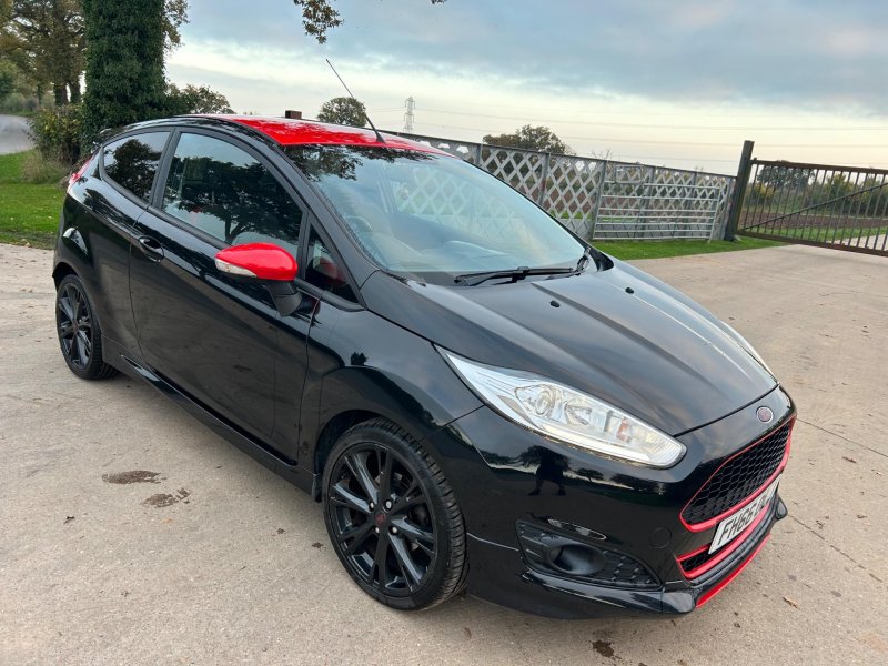 View FORD FIESTA 1.0T EcoBoost Zetec S Euro 6 (s/s) 3dr