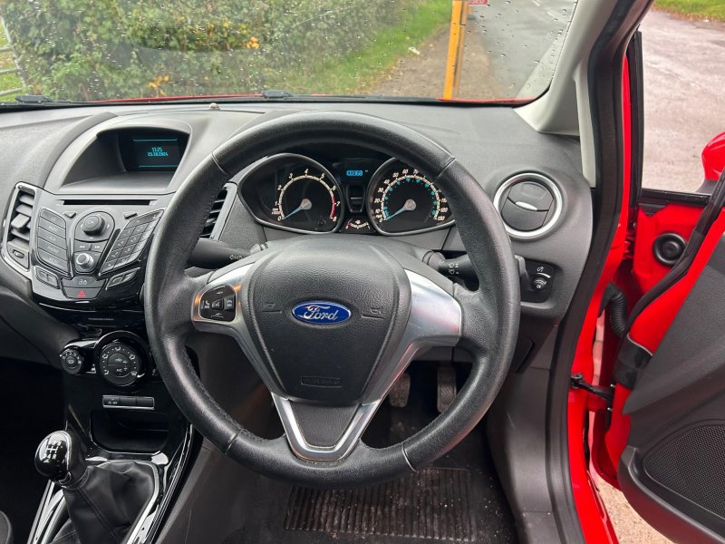 FORD FIESTA