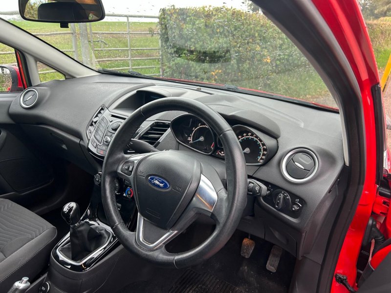 FORD FIESTA