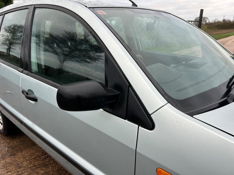 View FORD FUSION 1.4 2 Durashift EST 5dr