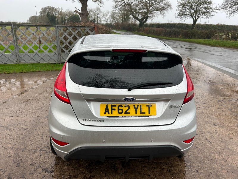 FORD FIESTA