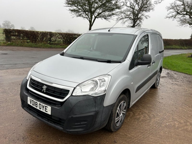 PEUGEOT PARTNER