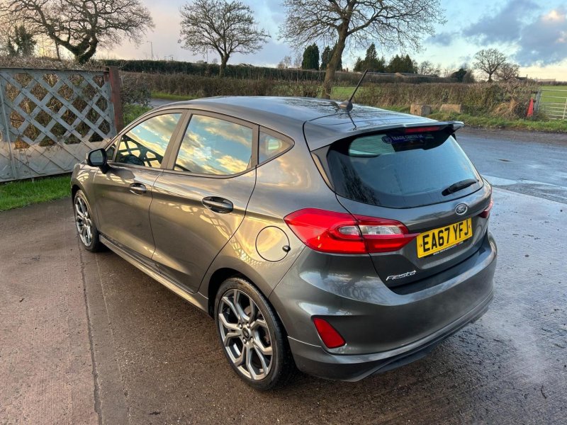 FORD FIESTA