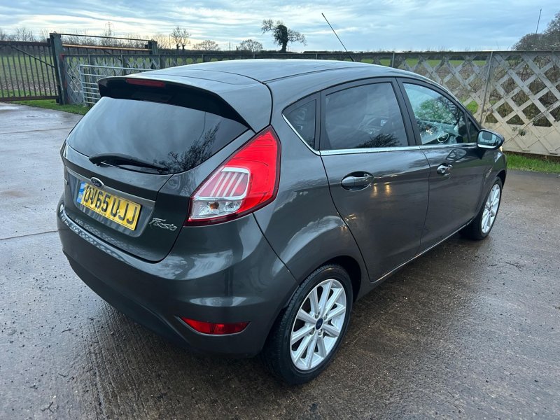 FORD FIESTA