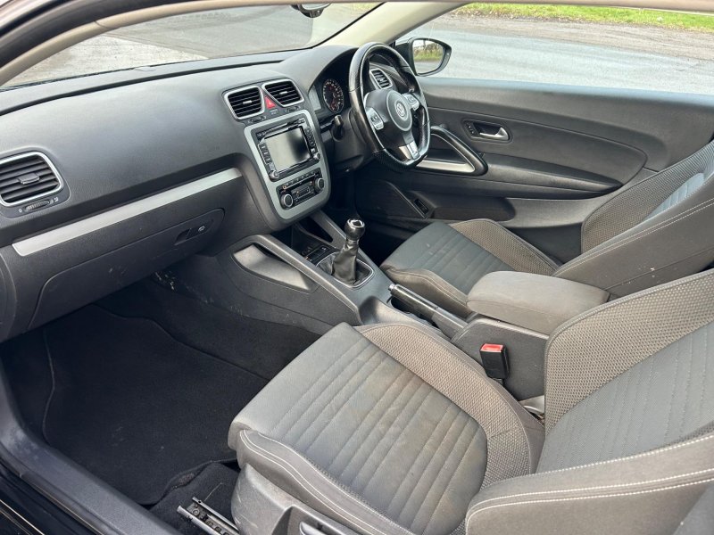VOLKSWAGEN SCIROCCO