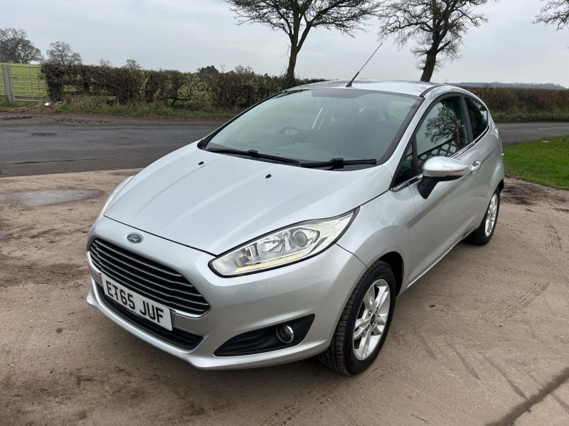 FORD FIESTA