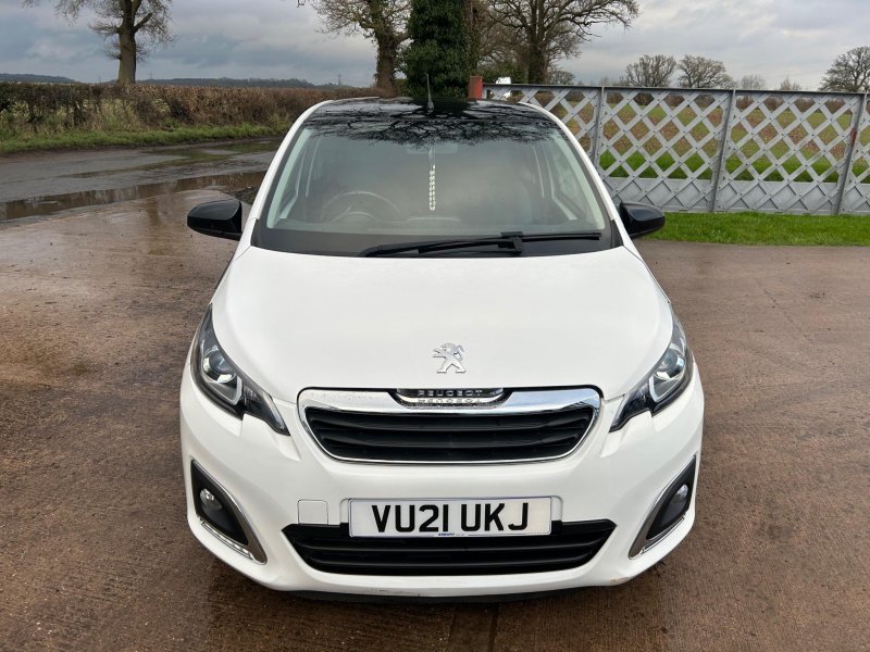 PEUGEOT 108