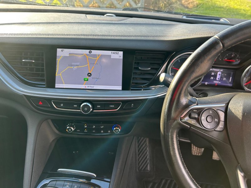 VAUXHALL INSIGNIA