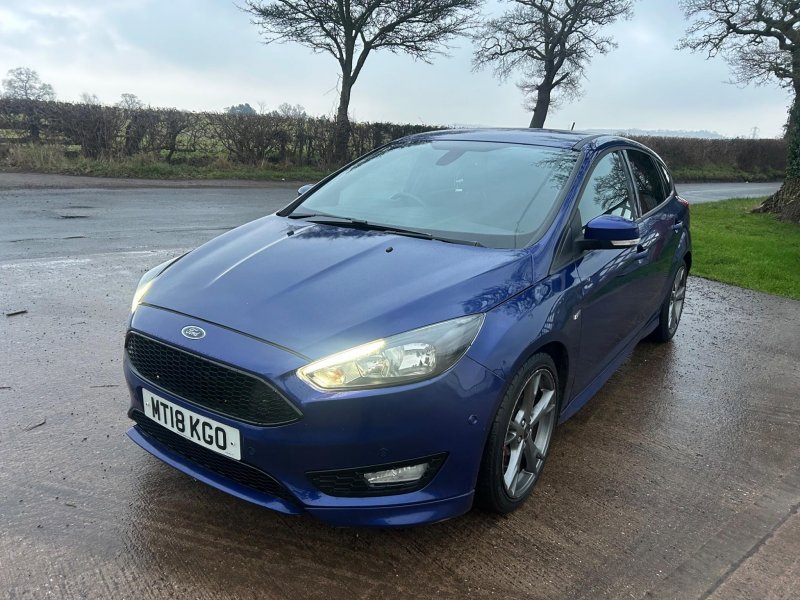 FORD FOCUS