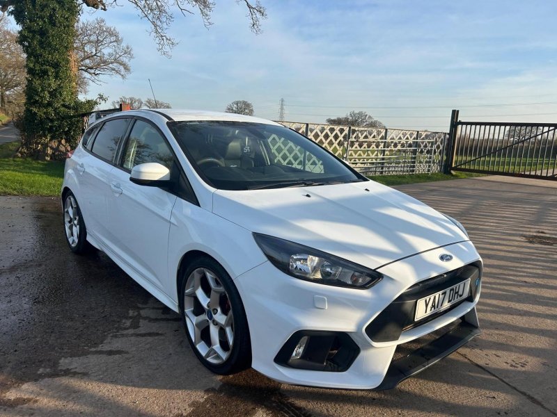 View FORD FOCUS 2.0 TDCi ST-2 Euro 6 (s/s) 5dr