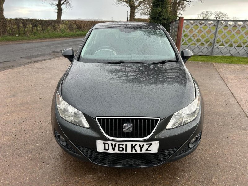 SEAT IBIZA