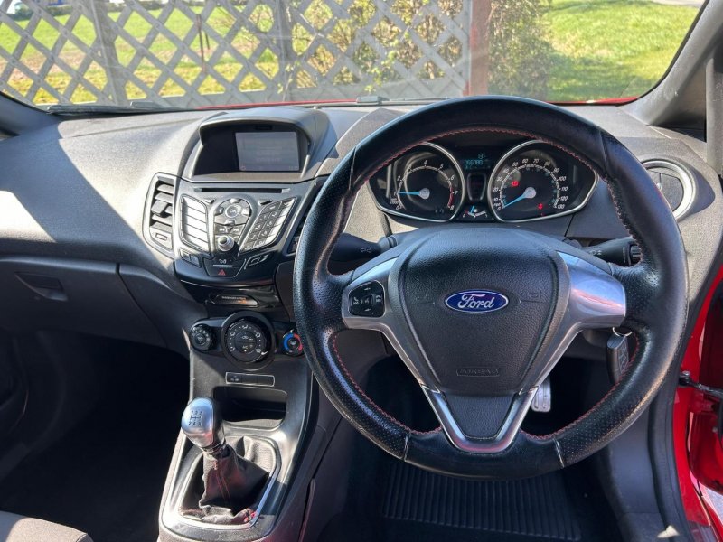 FORD FIESTA