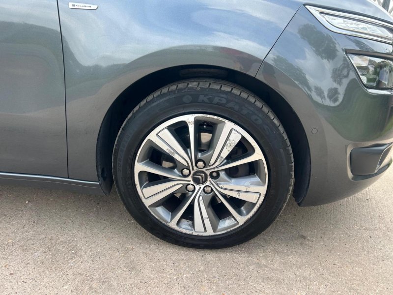 View CITROEN C4 2.0 BlueHDi Exclusive Euro 6 (s/s) 5dr