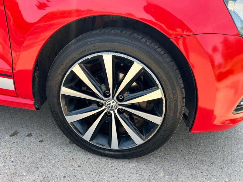 View VOLKSWAGEN POLO 1.0 BlueMotion Tech beats Euro 6 (s/s) 3dr