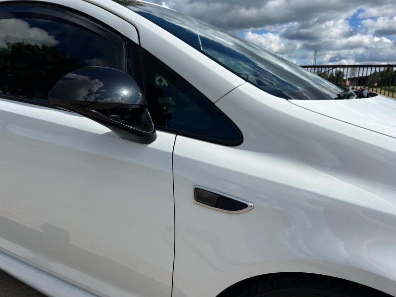 View VAUXHALL CORSA 1.6T 16V VXR Clubsport Euro 5 3dr