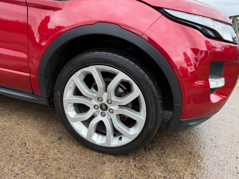 View LAND ROVER RANGE ROVER EVOQUE 2.2 SD4 Dynamic Auto 4WD Euro 5 5dr