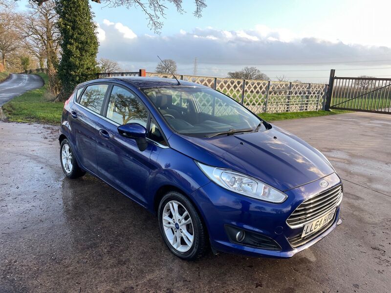 View FORD FIESTA 1.0T EcoBoost Zetec Powershift Euro 5 5dr